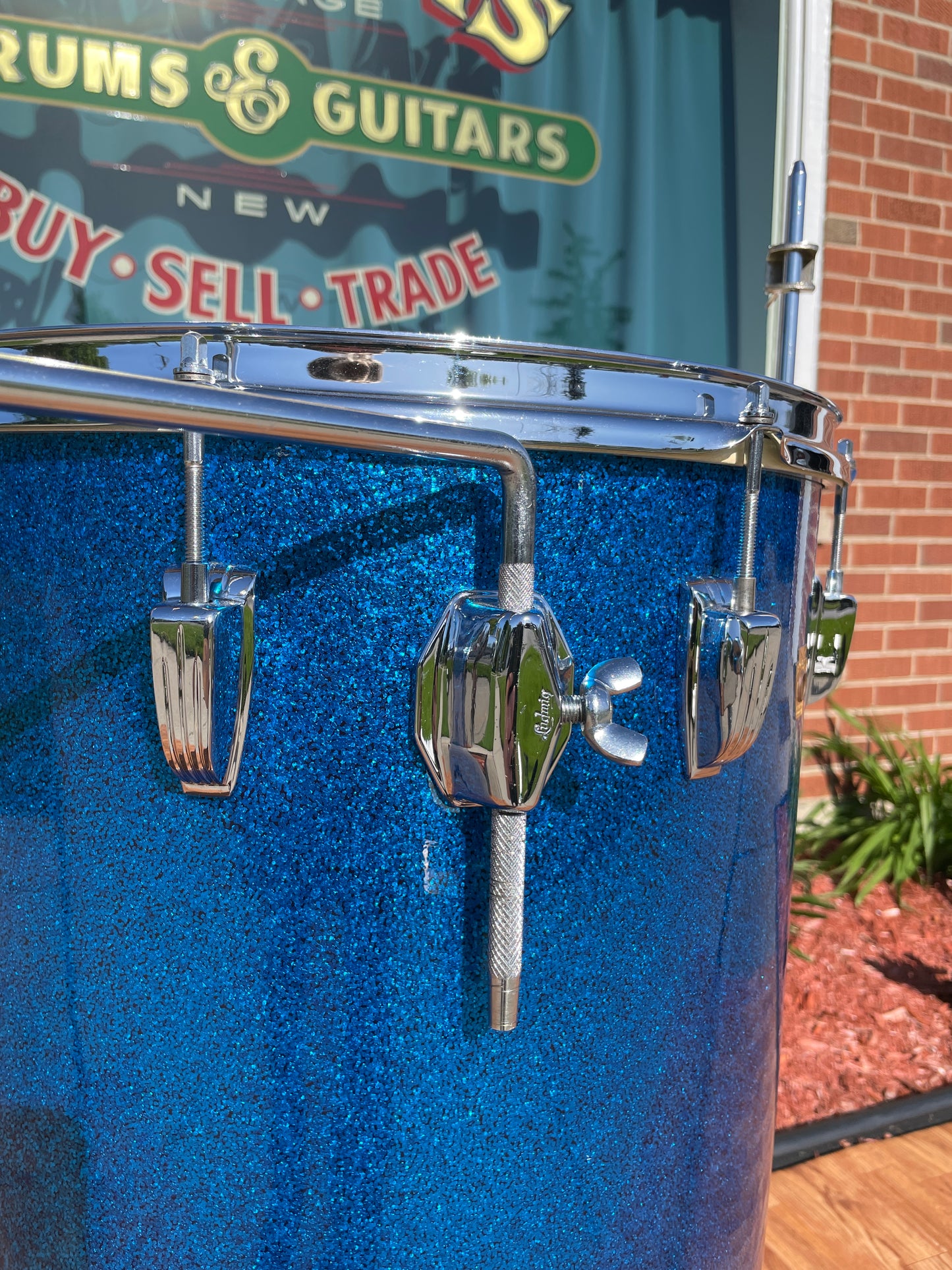 1960s Ludwig 24x16 No. 1109PC Miami Beach Stand-Up Set Blue Sparkle Pre-Serial Cocktail Drum