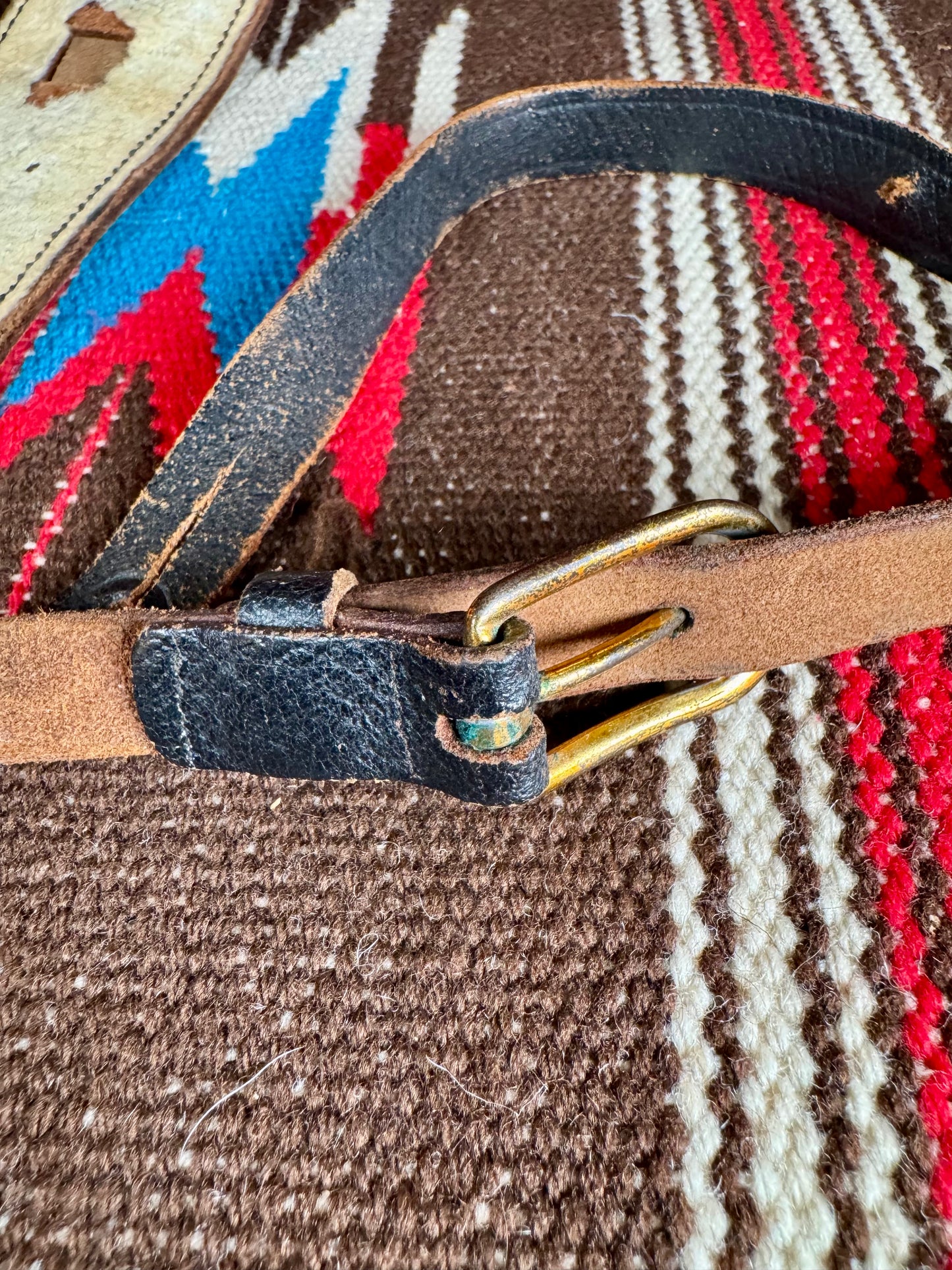 Vintage-Style Leather Guitar Strap Brown
