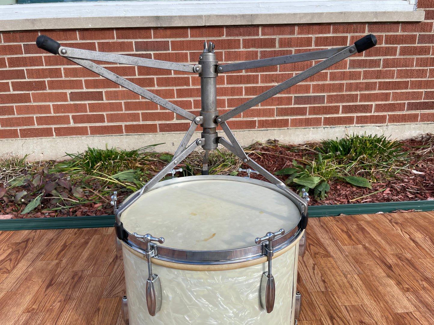 1930s Slingerland Barrett Deems 12x14 Radio King Tom Drum White Marine Pearl w/ Stand