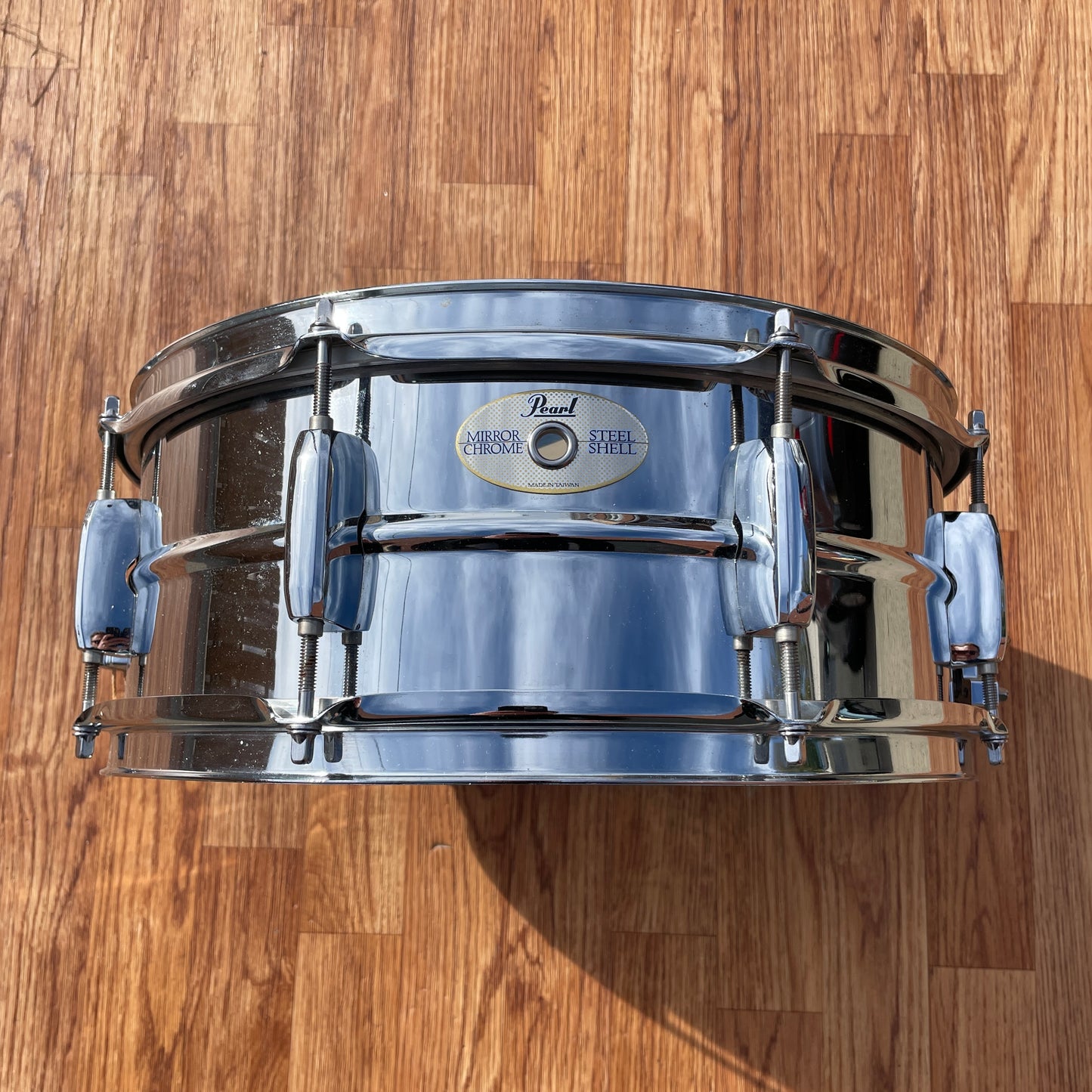 2000s Pearl Standard Steel 5.5x14 Snare Drum Mirror Chrome SS1455