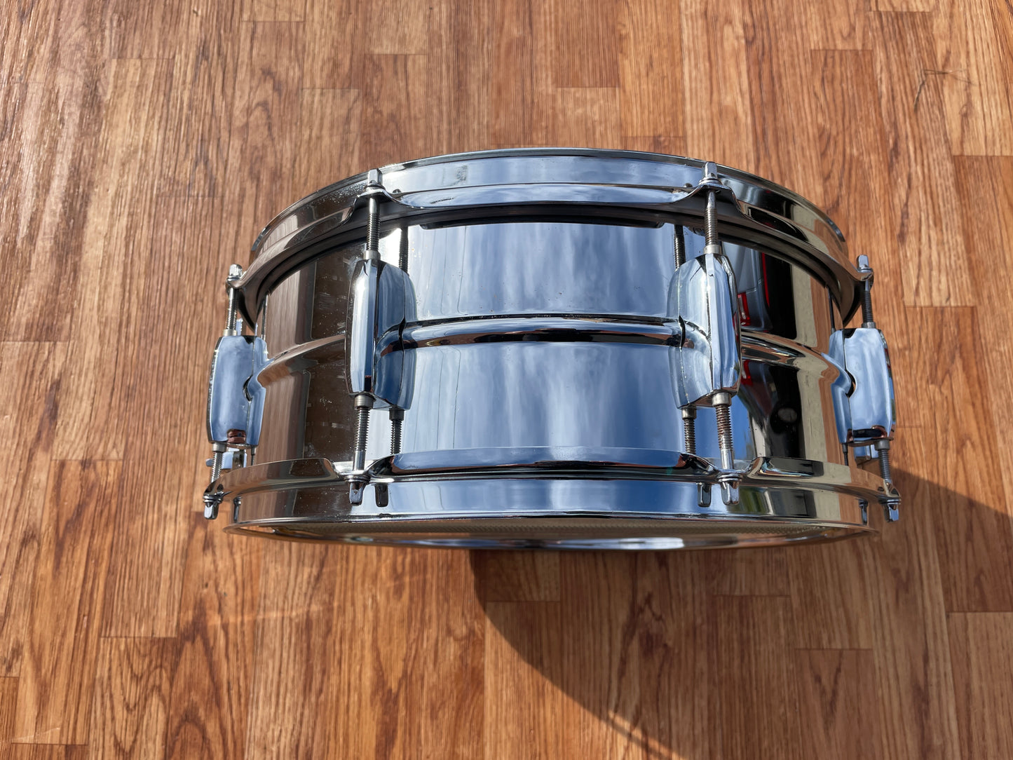 2000s Pearl Standard Steel 5.5x14 Snare Drum Mirror Chrome SS1455