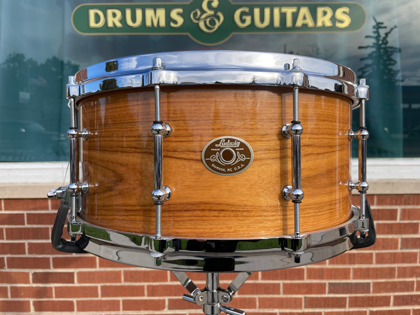 2003 Ludwig Classic Maple Exotic 6.5x14 Santos Rosewood Prototype Bun E. Carlos Snare Drum