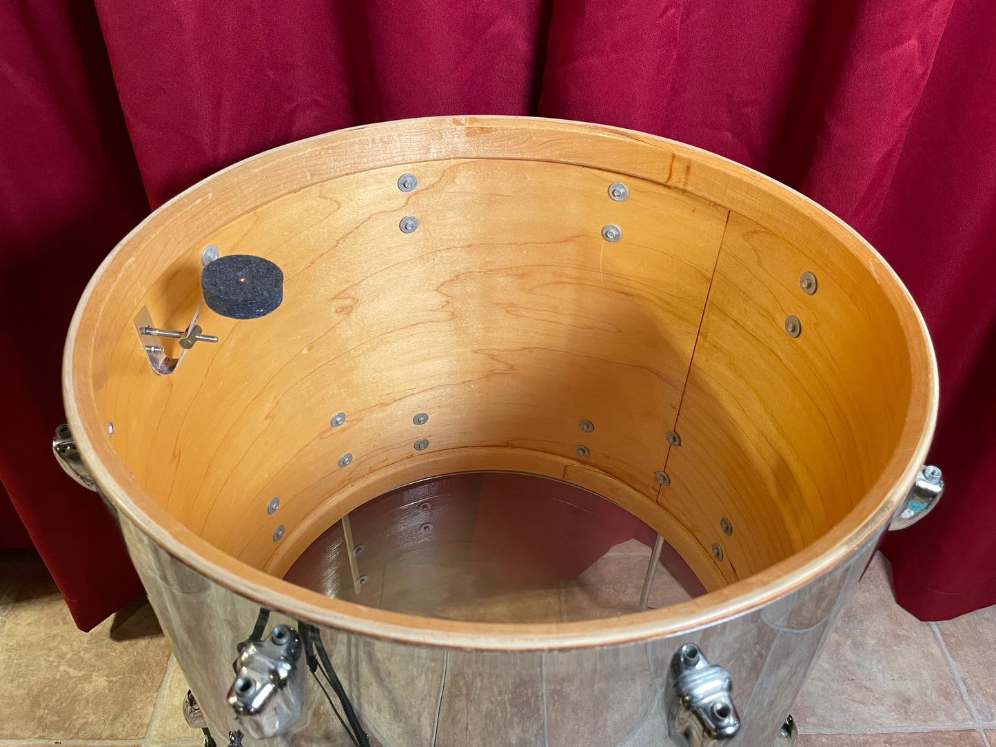 1970s Slingerland 16x18 Floor Tom Chrome Over Wood