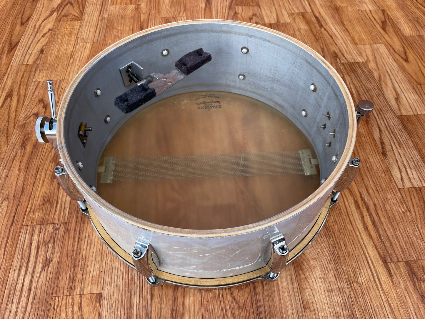 1950s Gretsch 6 ply Round Badge Name Band Outfit Drum Set White Marine Pearl 22/13/16 w/ 5.5x14 Snare