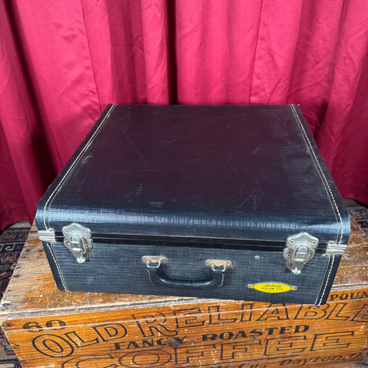 1960s Ludwig no. 8025 Suitcase-Style Snare Drum Case