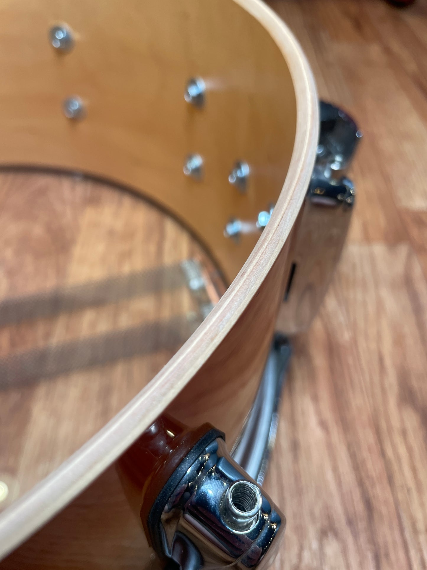 2000s Tama 6.5x14 AM265 Artwood Snare Drum Caramel Sunburst