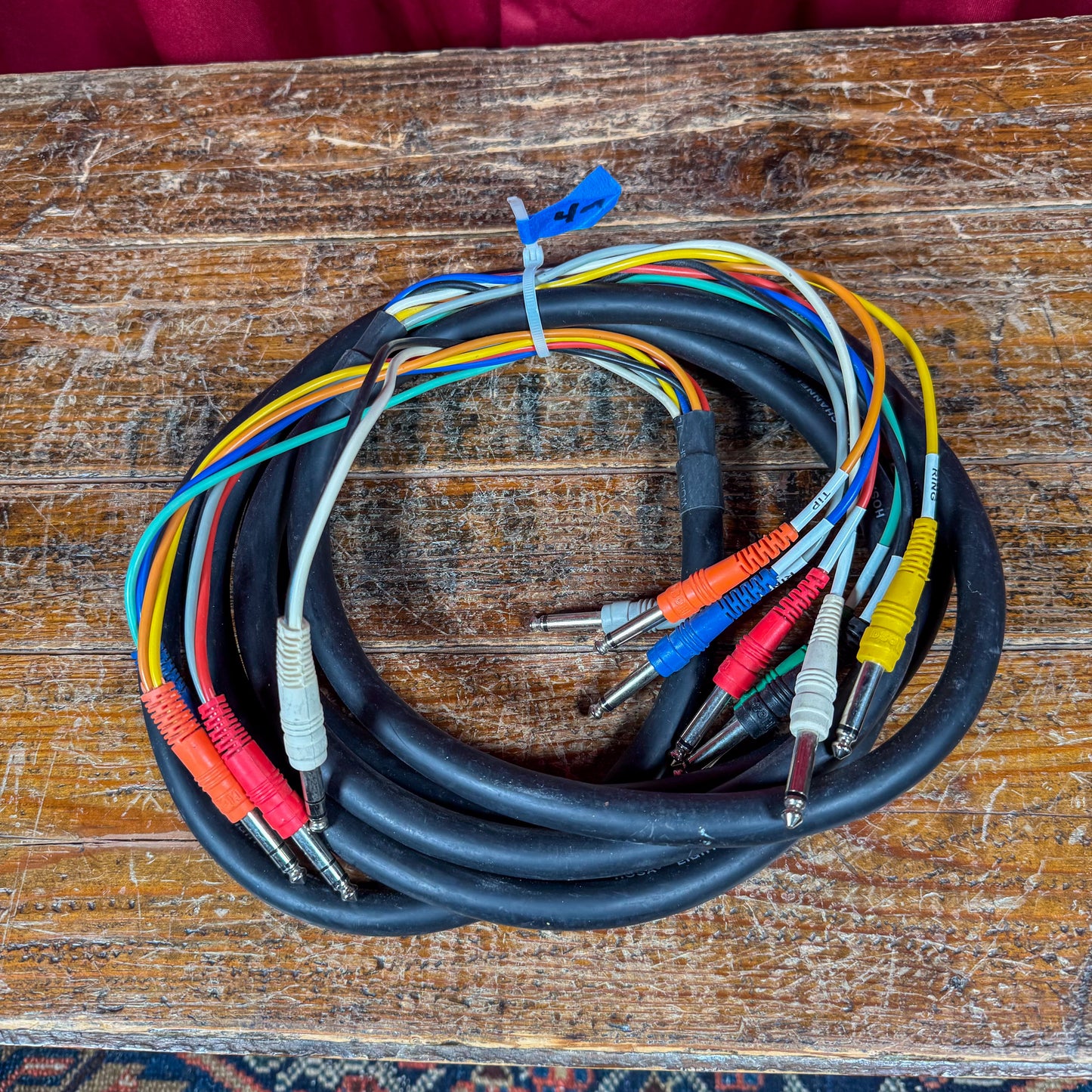 Hosa STP-804 1/4" TRS to 1/4" TS 8x4 Cable Snake 4m