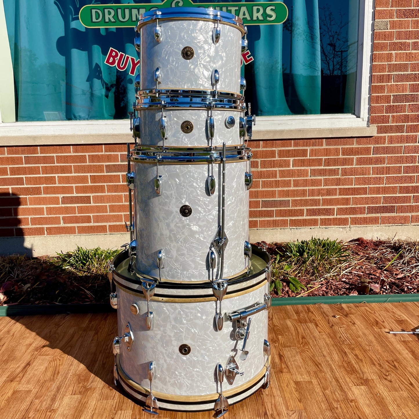 1950s Gretsch 6 ply Round Badge Name Band Outfit Drum Set White Marine Pearl 22/13/16 w/ 5.5x14 Snare