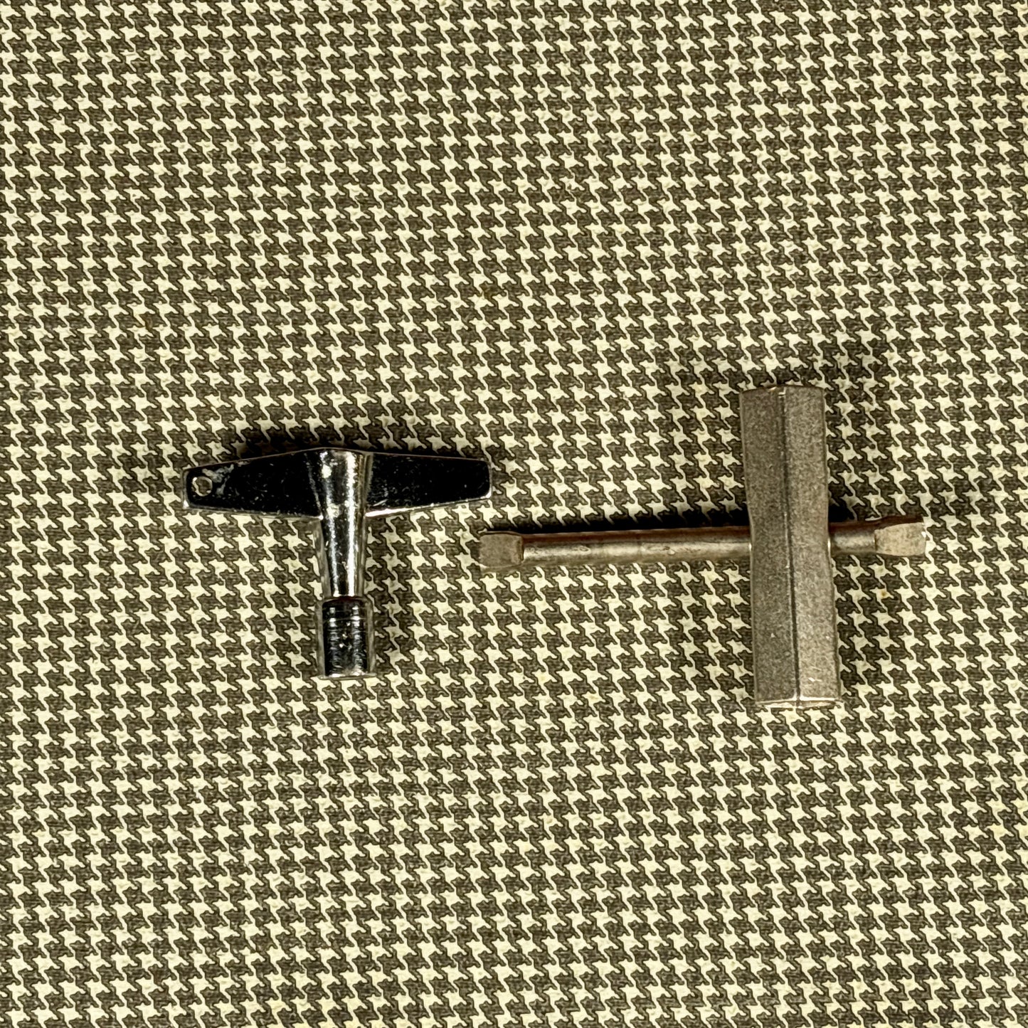 Vintage Ludwig Drum Tuning Key and Rail Consolette Hex Wrench Set