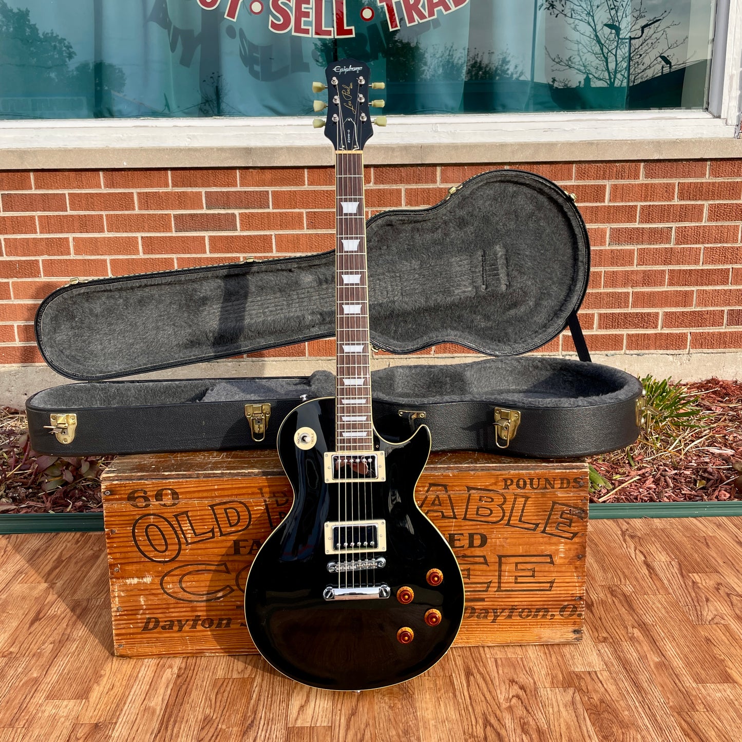 2006 Epiphone Les Paul Standard Electric Guitar Ebony w/ OHSC