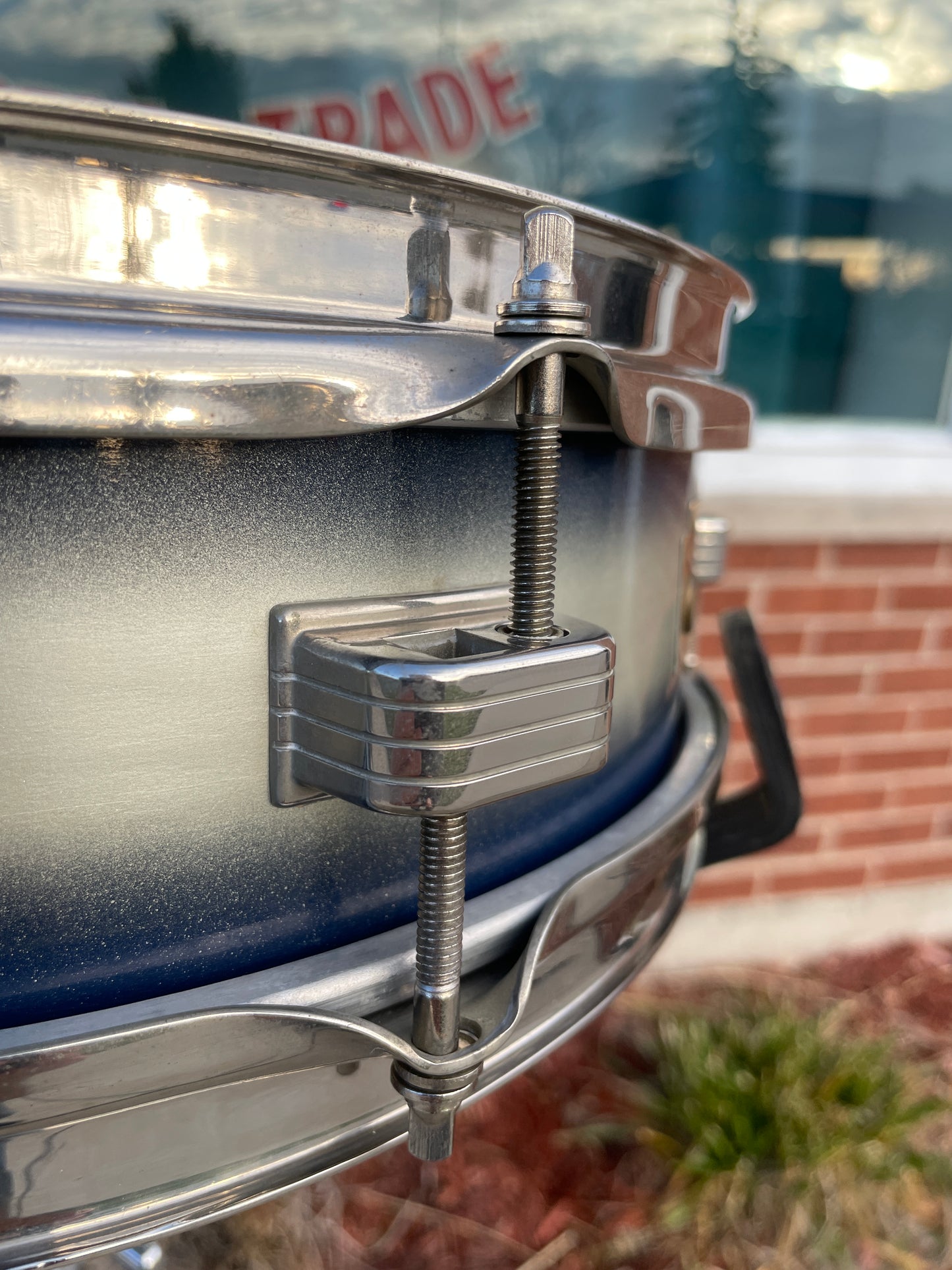 1958-60 Ludwig 3x13 Be-Bop Jazz Combo Trans Badge Snare Drum Silver/Blue Duco