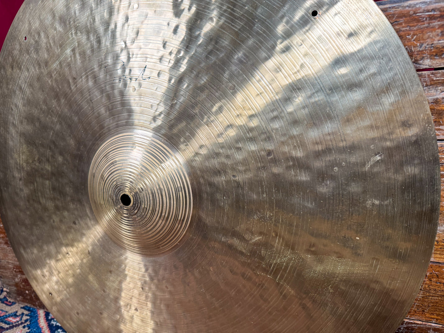 22" Paiste Signature Traditionals Light Ride Cymbal 2540g *Video Demo*