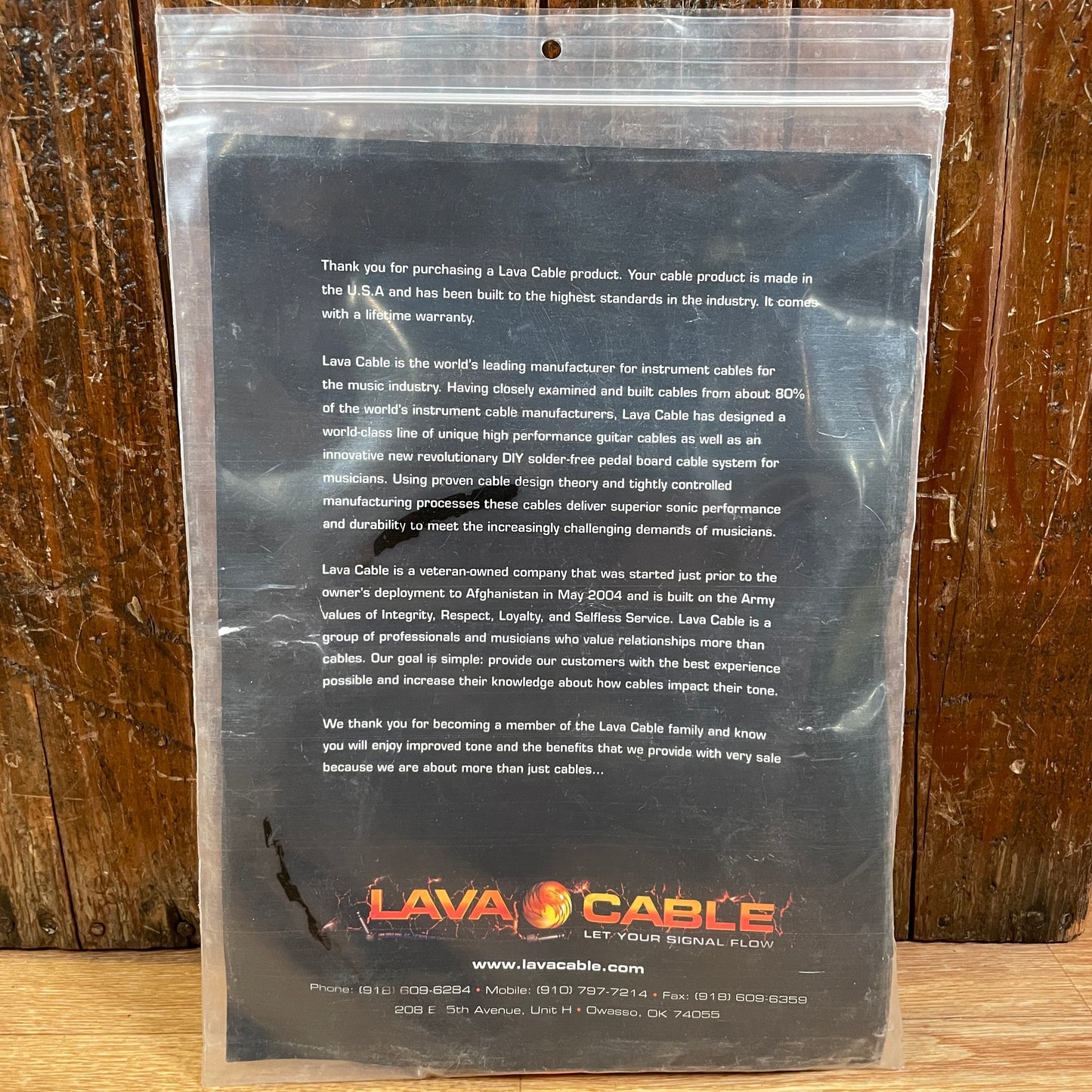 Lava Tephra 2 Foot Speaker Cable NOS Straight to Straight