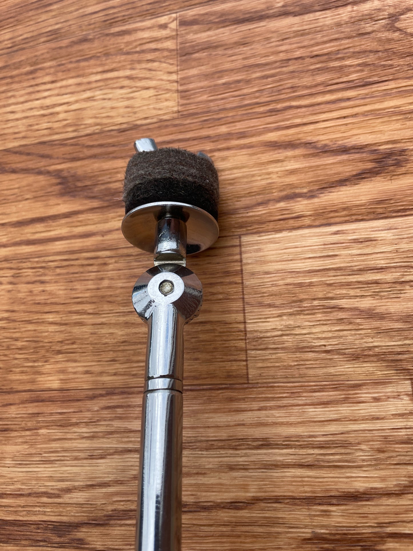 Early 1960s Ludwig No. 1372C Telescoping L-Arm Cymbal Holder - Round Tilter