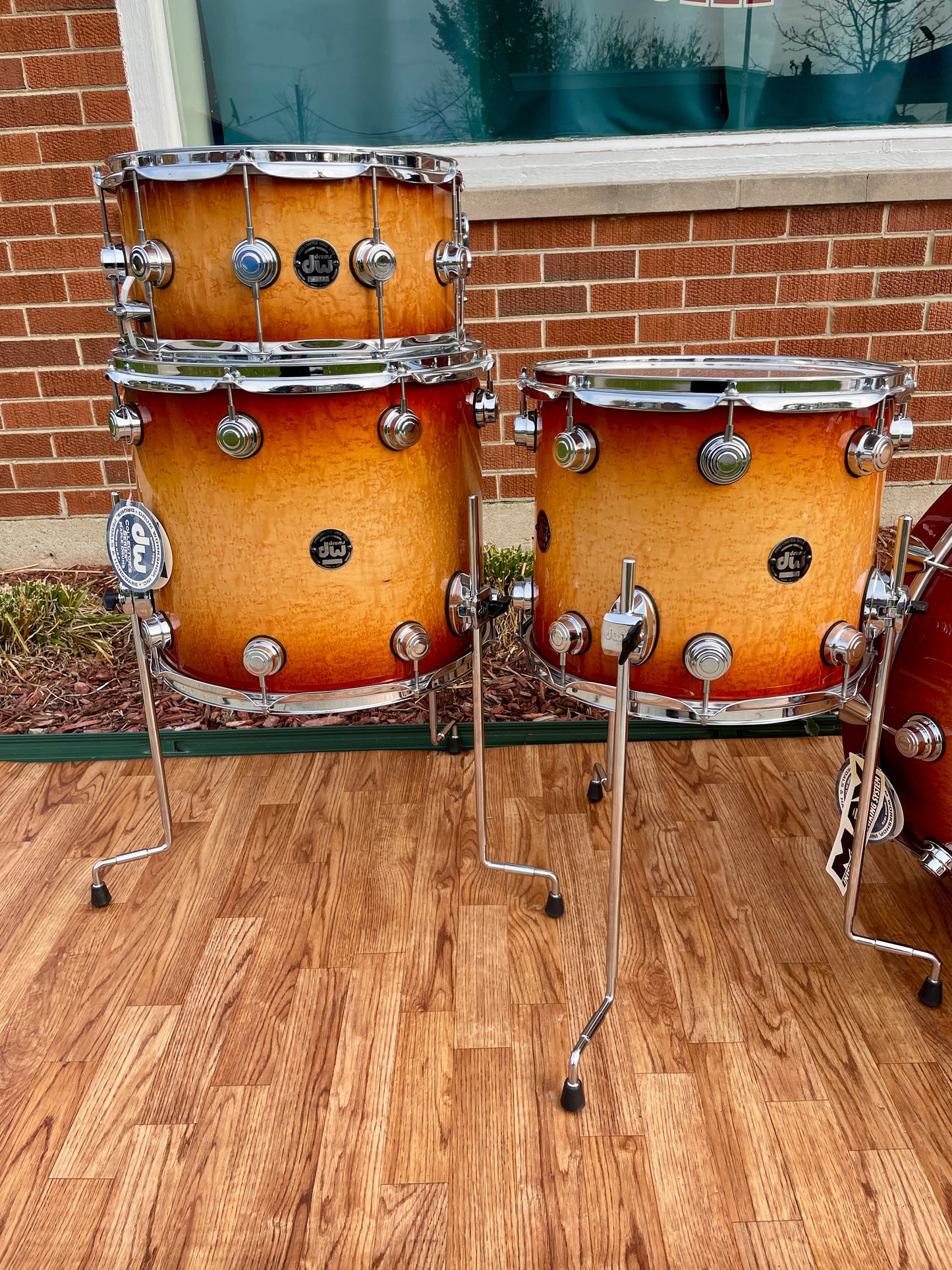 2002 DW Collector's Series Besse Forest Exotic Super Birdseye Maple Drum Set Burnt Toast Burst 22/12/14/16 w/ 7x14 Snare Drum Workshop