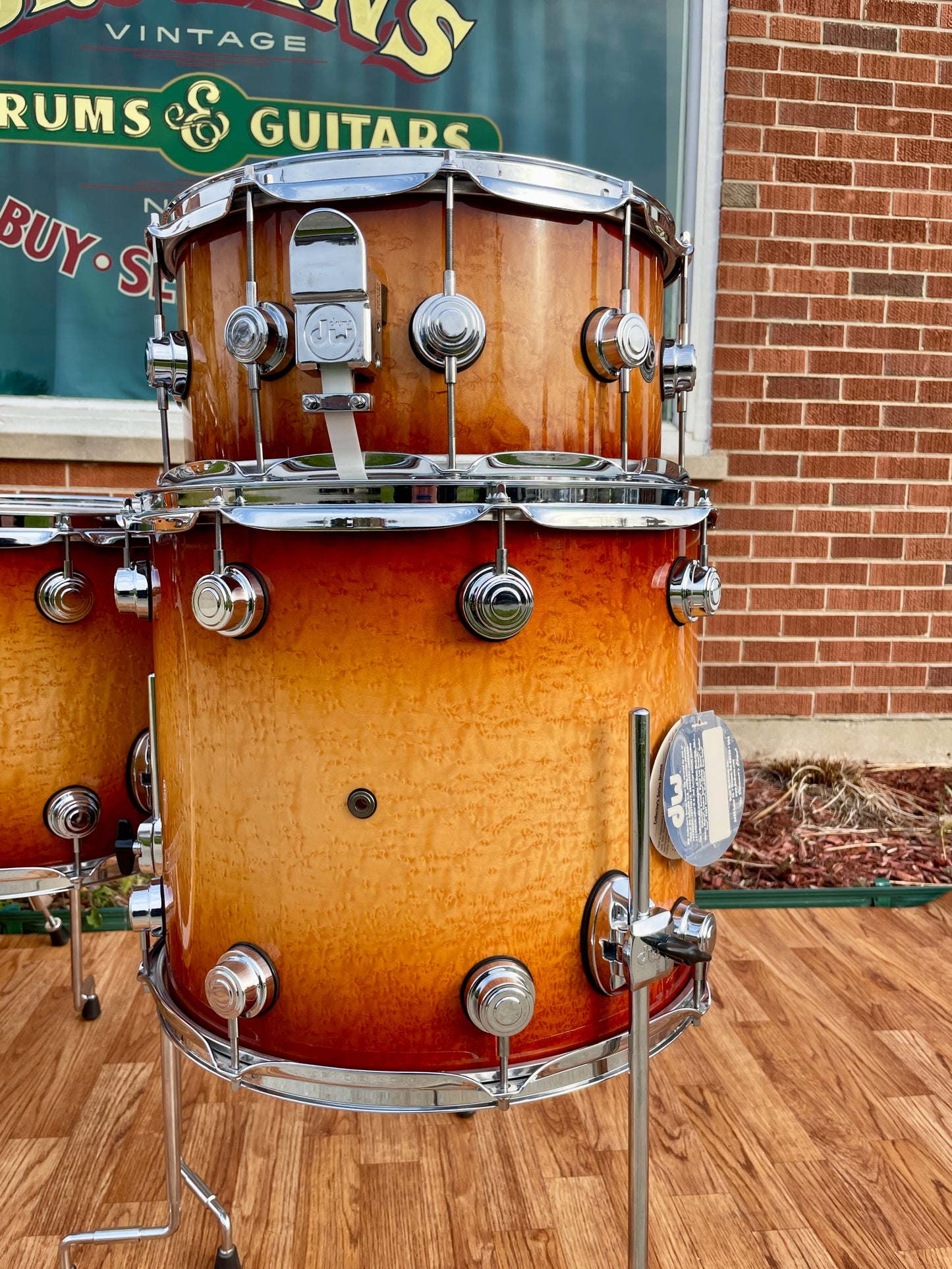 2002 DW Collector's Series Besse Forest Exotic Super Birdseye Maple Drum Set Burnt Toast Burst 22/12/14/16 w/ 7x14 Snare Drum Workshop