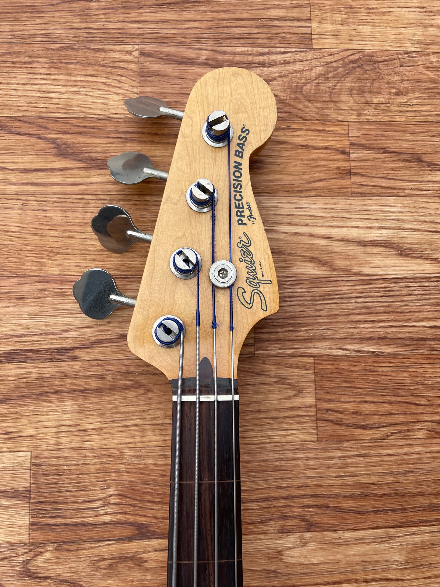 1983 Fender Squier Fretless Precision Bass Guitar Black Flame Maple MIJ w/Gig Bag