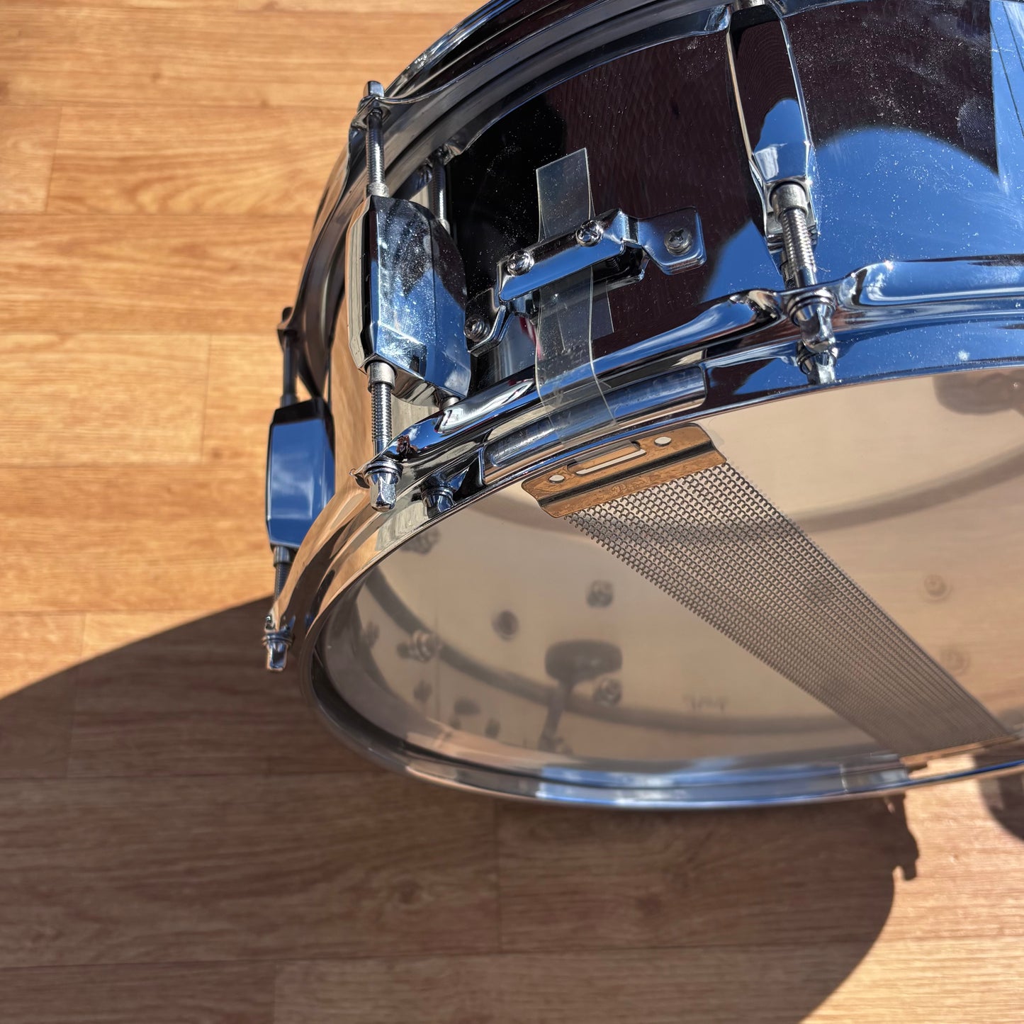 Pearl SK-800 10-Lug Steel Shell 5x14 Snare Drum w/ Stand & Bag