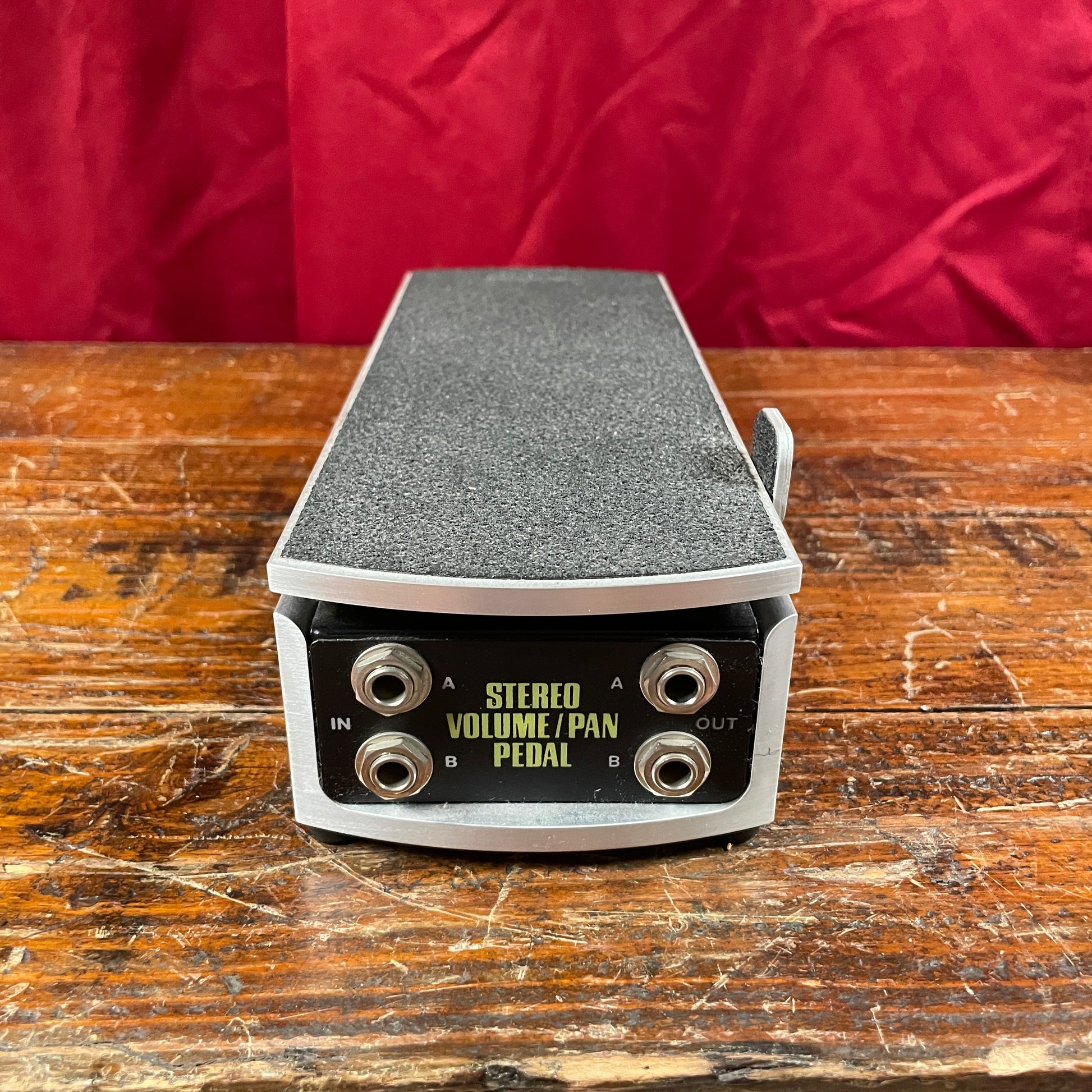 ernie ball volume pedal dimensions Ernie Ball 6165 Stereo Volume / Pan Pedal – Drugan's Drums & Guitars