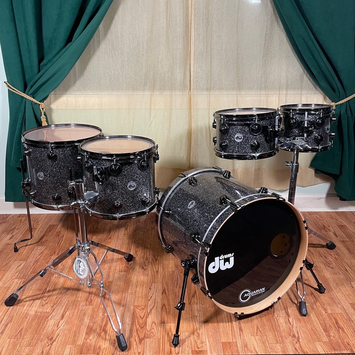 DW Collector's Series Pure Birch Drum Set Black Galaxy 20/10/12/14/16 Drum Workshop