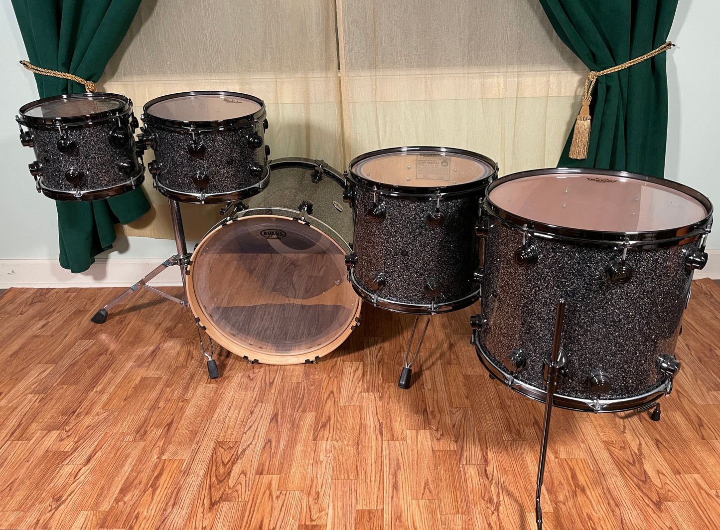 DW Collector's Series Pure Birch Drum Set Black Galaxy 20/10/12/14/16 Drum Workshop