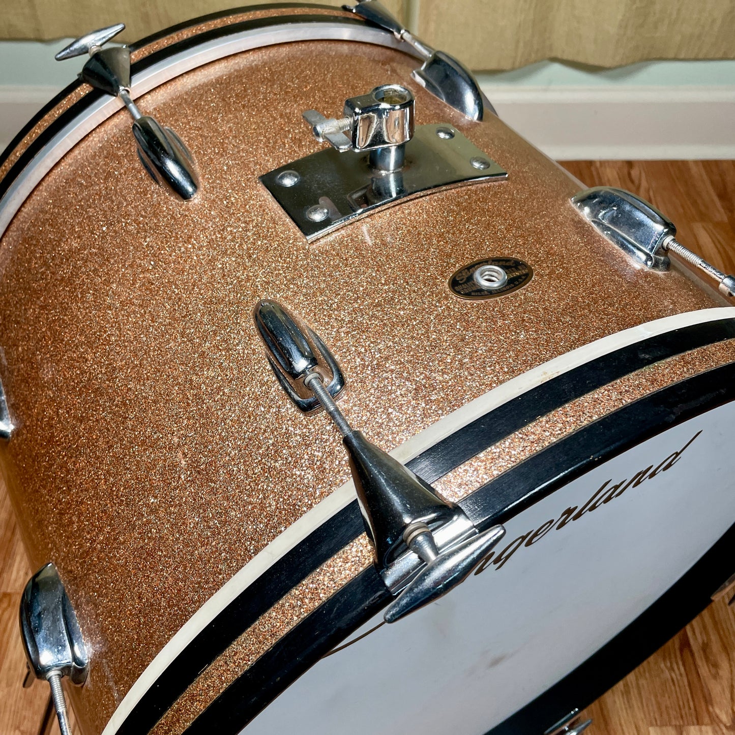 1960s Slingerland 14x20 Bass Drum Champagne Sparkle