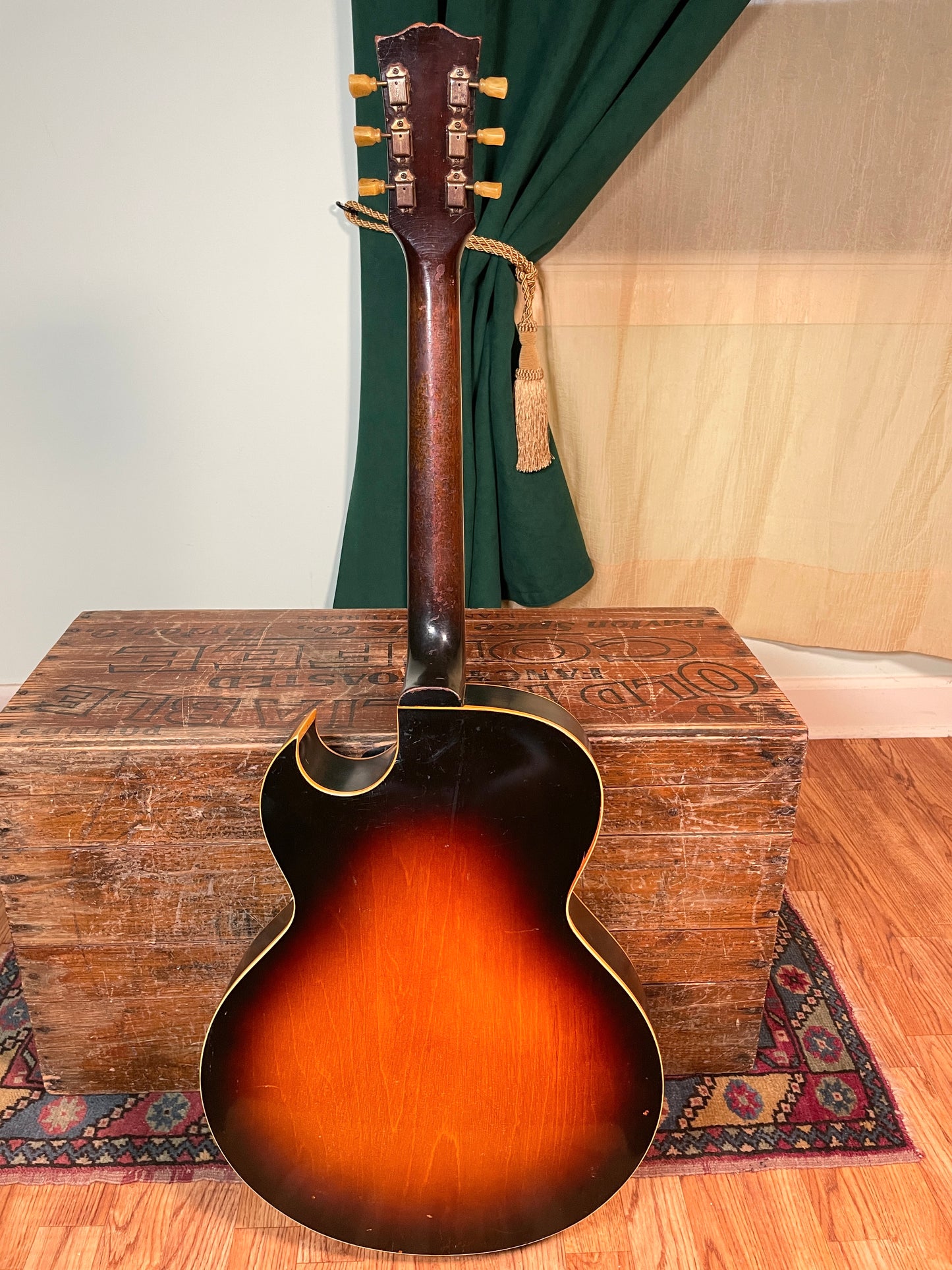 1955 Gibson ES-175 Hollowbody Electric Guitar Sunburst P-90 Pickup w/ HSC