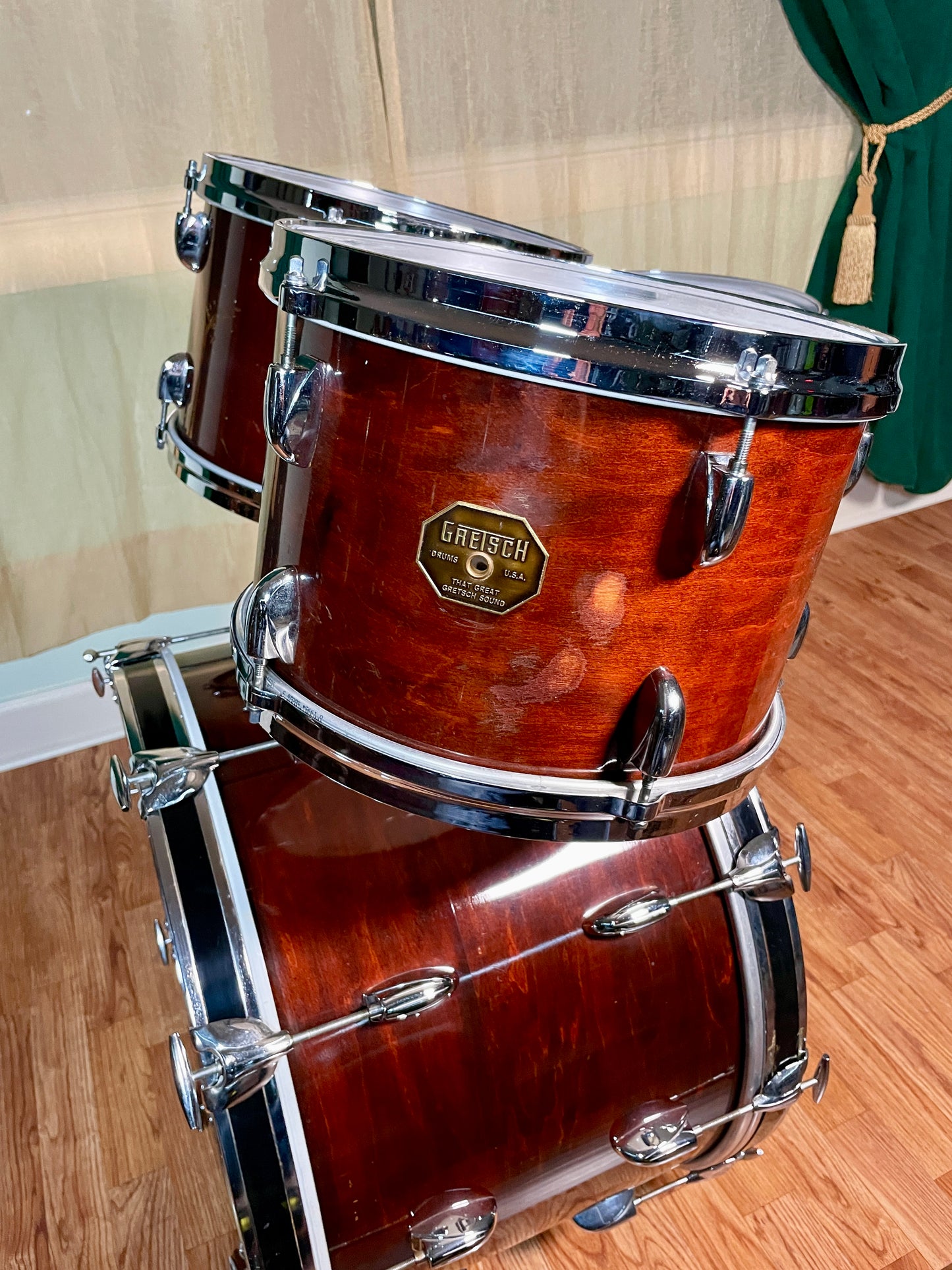 1970s Gretsch Stop Sign Badge Drum Set Mahogany Lacquer 22/12/13/16