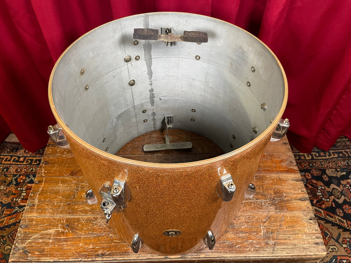 1960s Gretsch 16x16 Floor Tom Drum Champagne Sparkle Round Badge