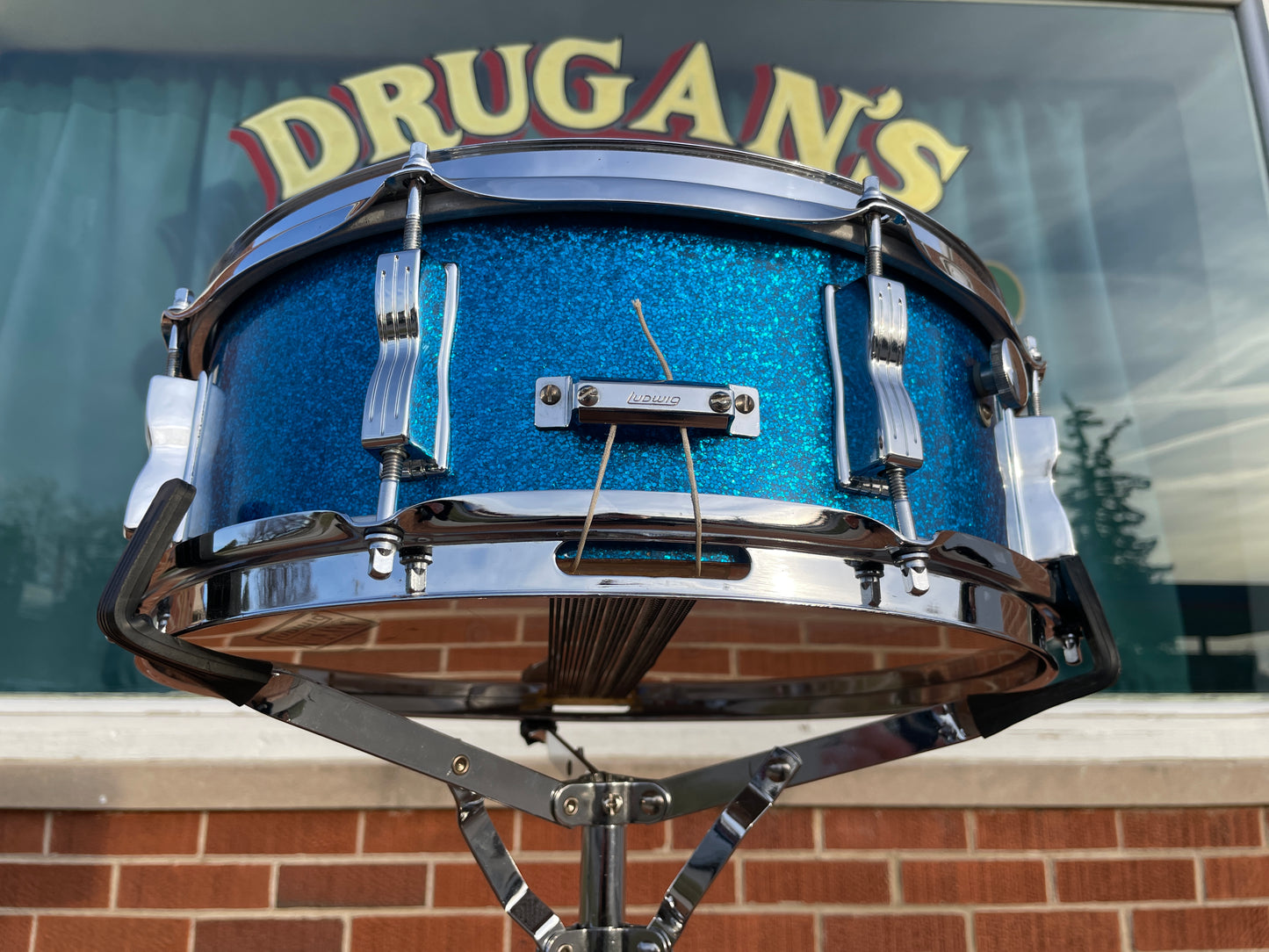1970s Ludwig 5x14 Jazz Festival No. 908P Snare Drum Blue Sparkle
