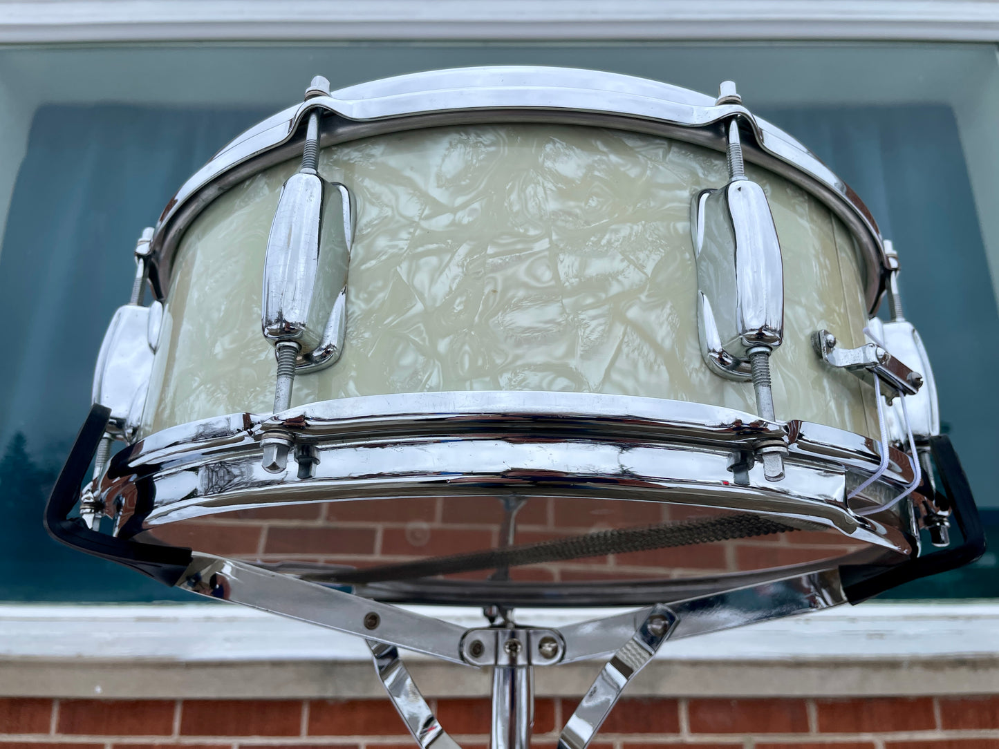 1960s Slingerland No. 146 Hollywood Ace 5.5x14 Snare Drum White Marine Pearl