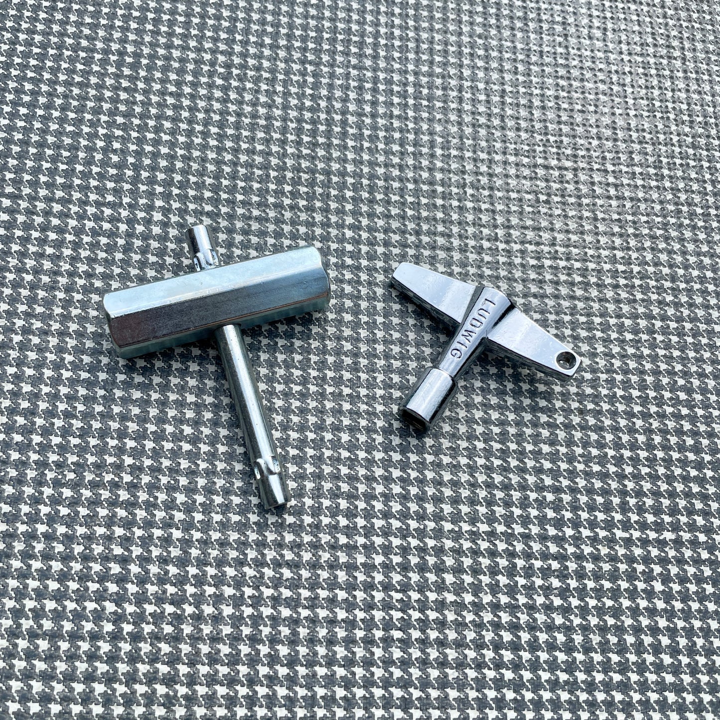 Vintage 1960s-1970s Ludwig Drum Key Rail Consolette Key Combo