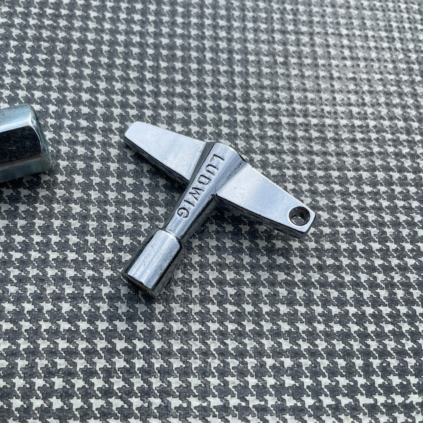 Vintage 1960s-1970s Ludwig Drum Key Rail Consolette Key Combo