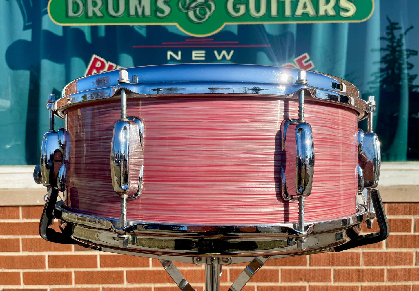 1966 Slingerland 5.5x14 Artist Model No. 153 Snare Drum Red Ripple Pearl