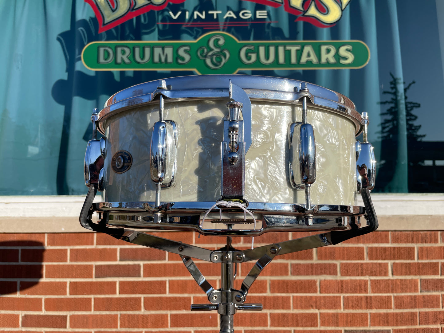 1960s Slingerland No. 146 Hollywood Ace 5.5x14 Snare Drum White Marine Pearl