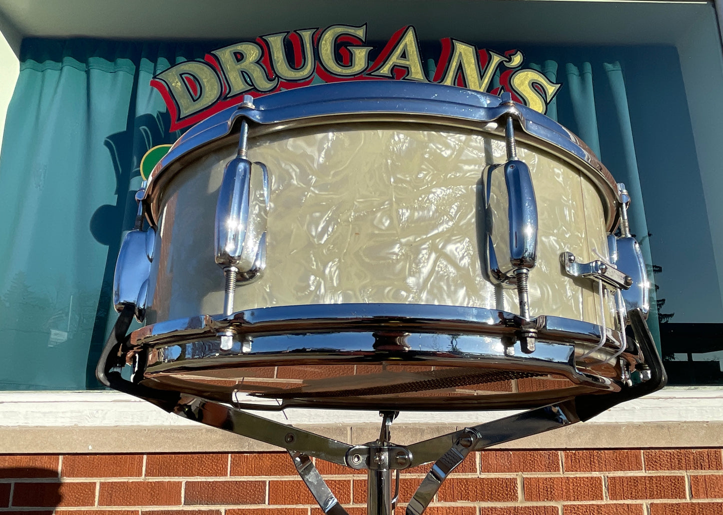 1960s Slingerland No. 146 Hollywood Ace 5.5x14 Snare Drum White Marine Pearl
