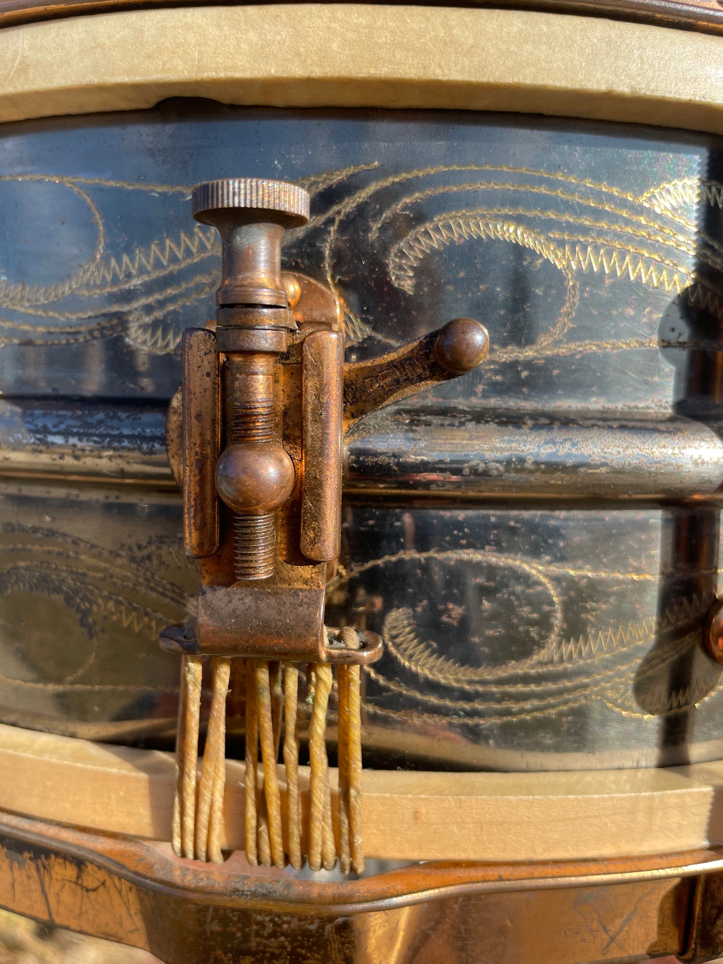 1920s Ludwig 5x14 Engraved DeLuxe Black Beauty 8-Lug Snare Drum