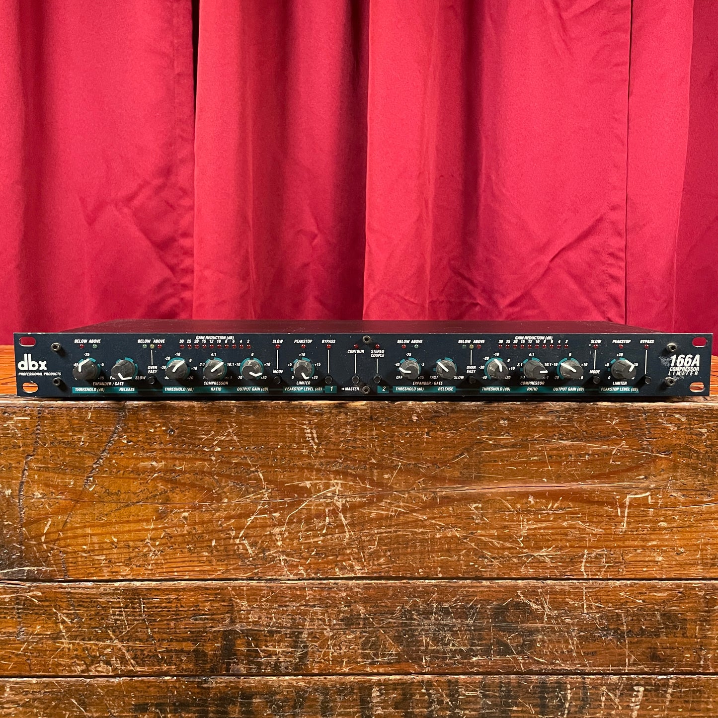 dbx 166A 2-Channel Compressor/Limiter