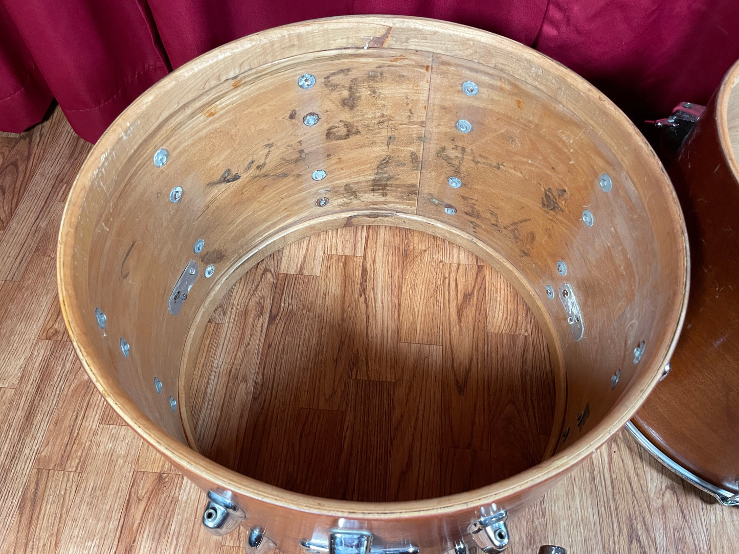 1970s Slingerland Modern Combo No. 75N Drum Set Mahogany 20/10/13/16 Concert Tom
