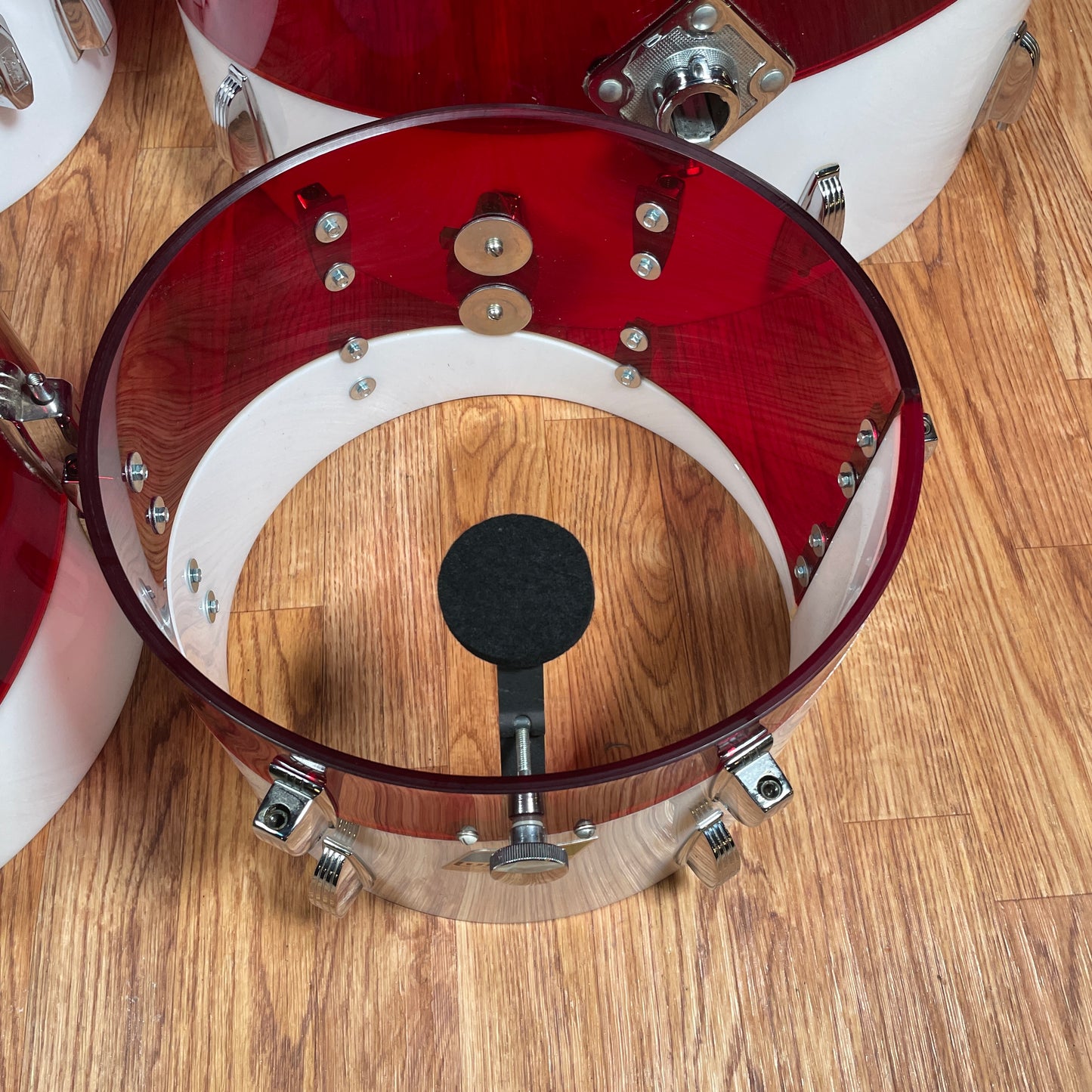 1970s Ludwig Vistalite Drum Set Red/White 2-Band Swirl Pattern E 22/12/13/16