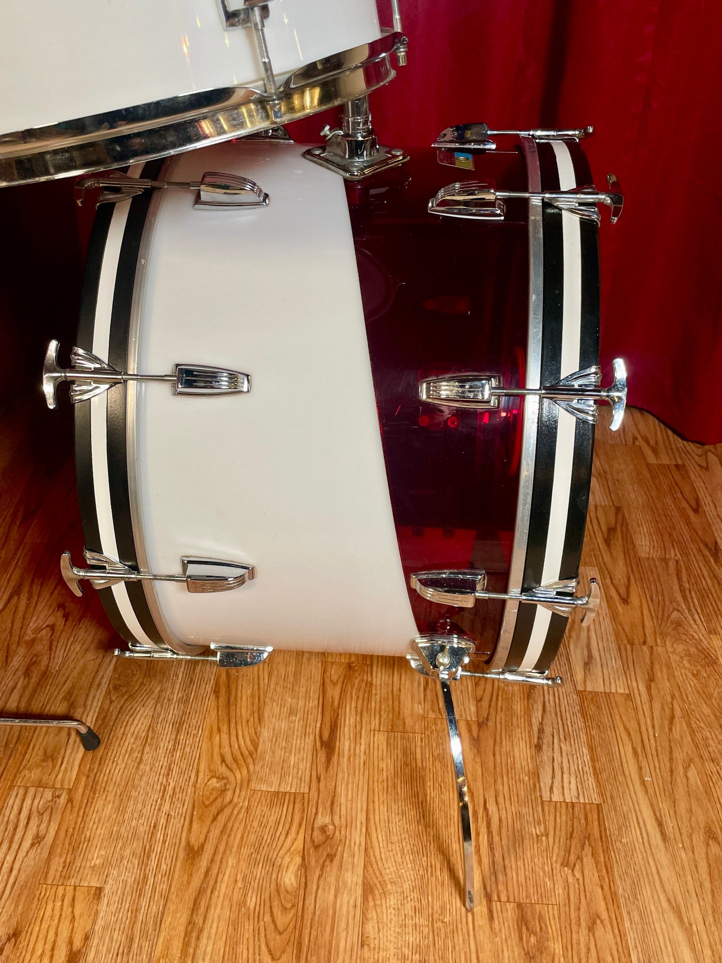 1970s Ludwig Vistalite Drum Set Red/White 2-Band Swirl Pattern E 22/12/13/16