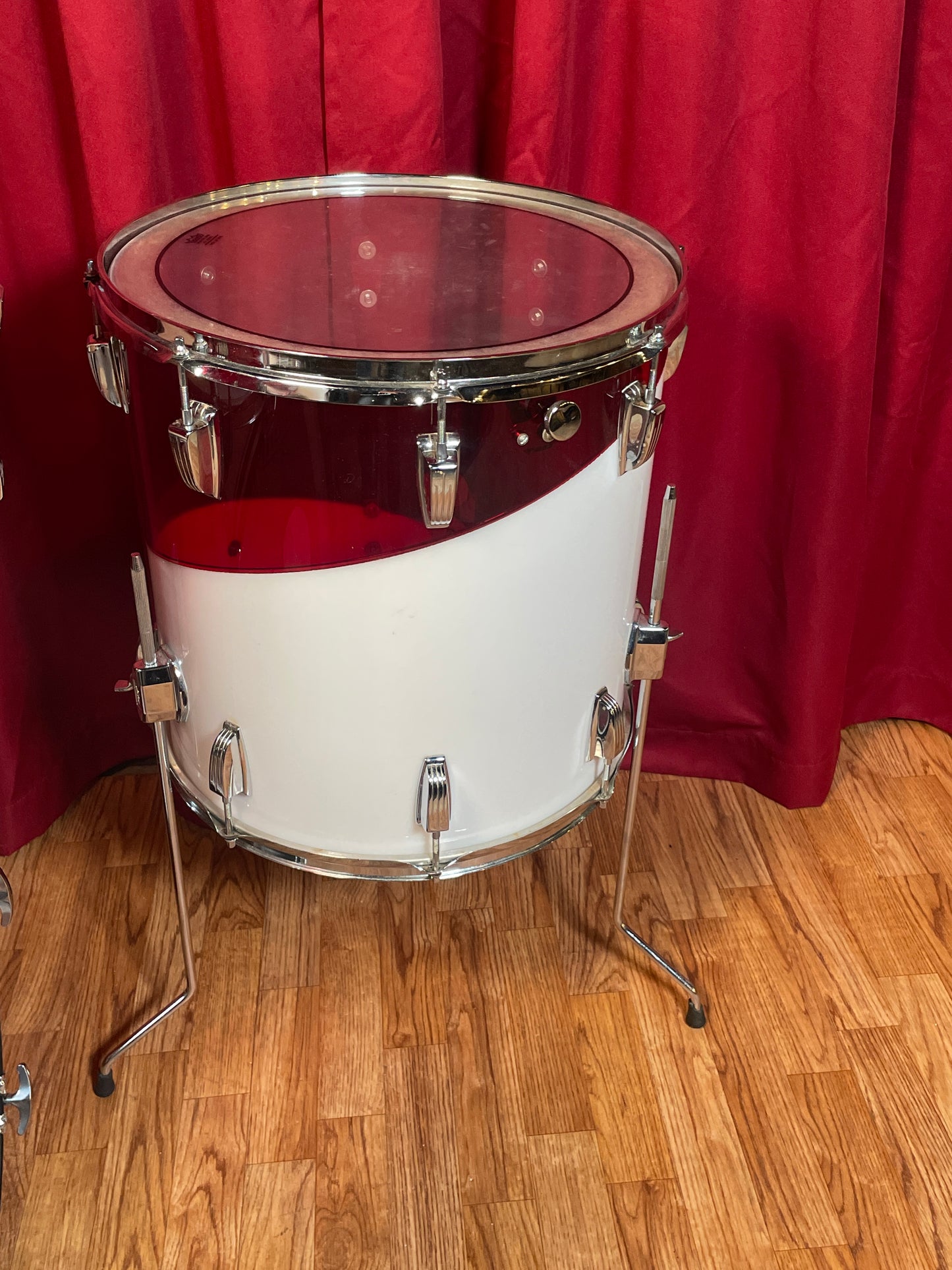 1970s Ludwig Vistalite Drum Set Red/White 2-Band Swirl Pattern E 22/12/13/16