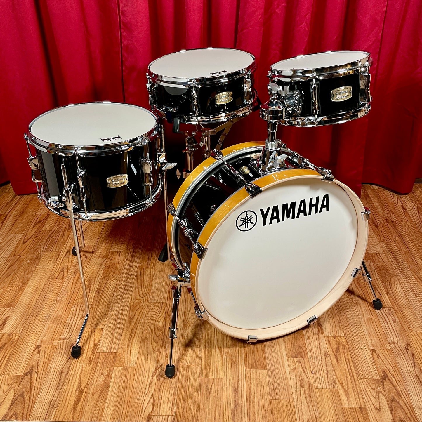 Yamaha SBP0F4H Stage Custom Hip 4pc Drum Set Raven Black