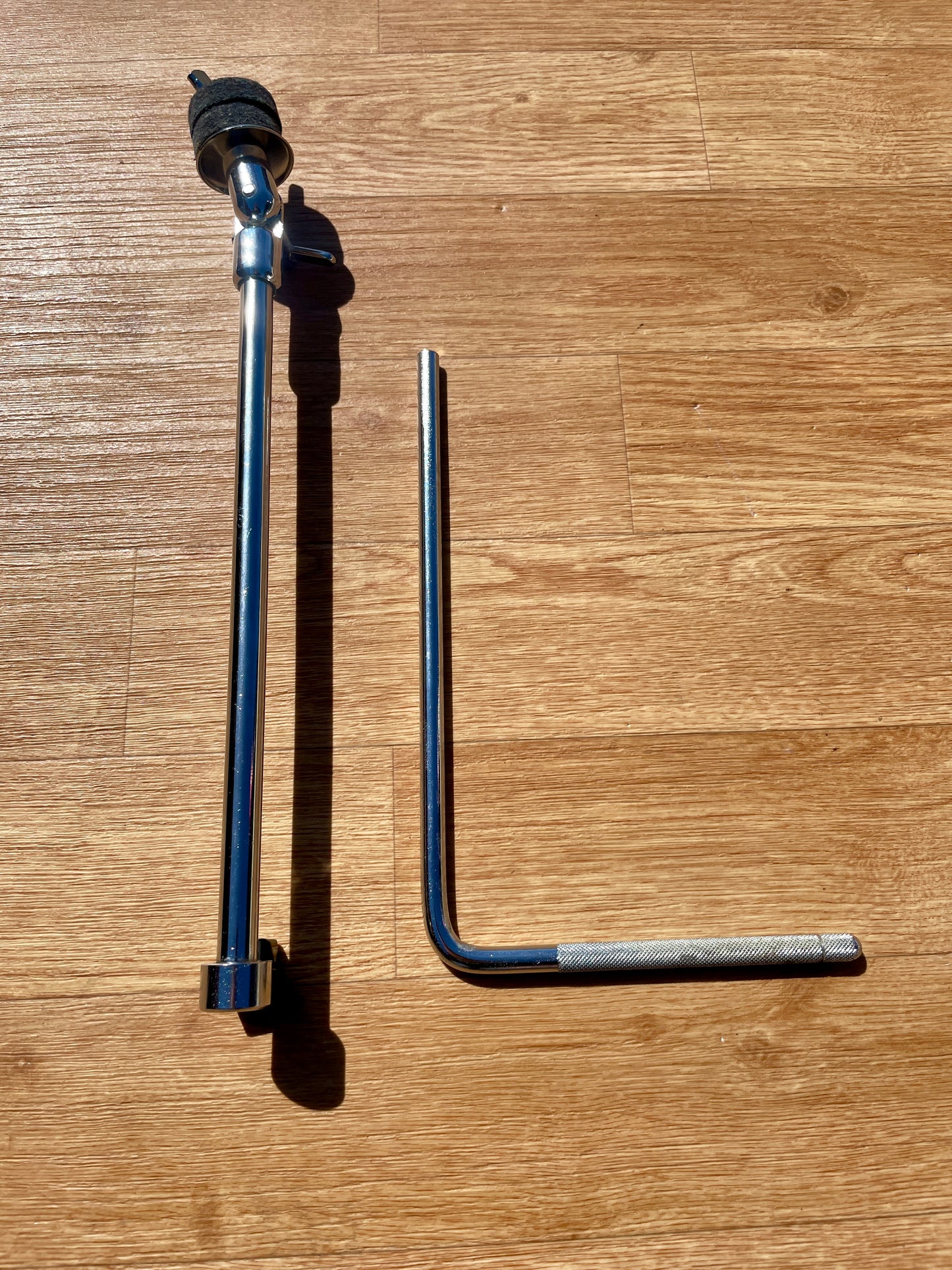 1970s Slingerland No. 599 Adjustable L-Arm Cymbal Holder Chrome