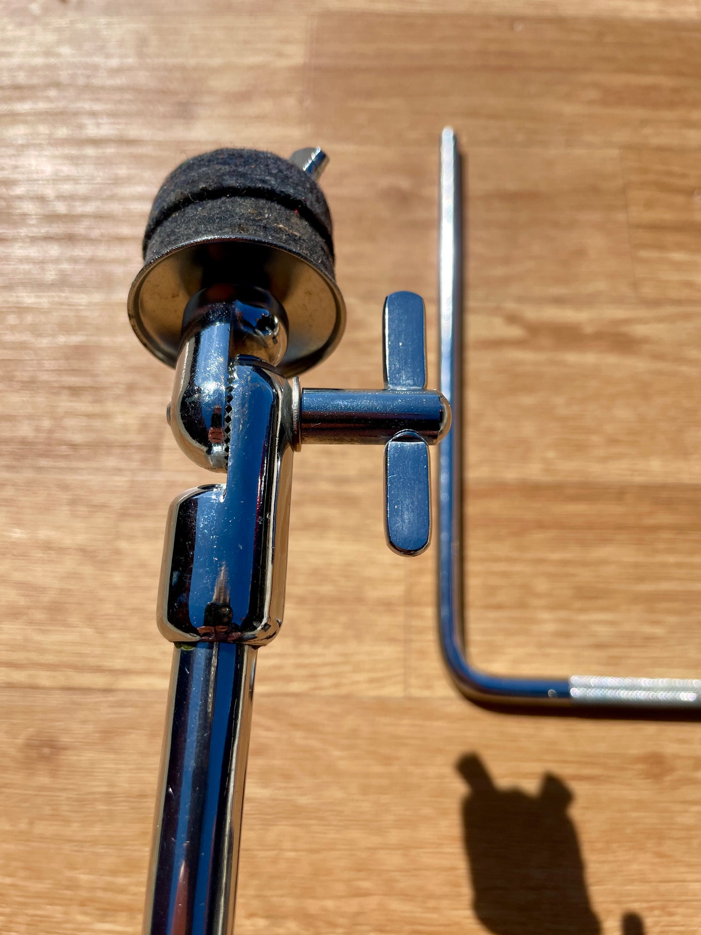 1970s Slingerland No. 599 Adjustable L-Arm Cymbal Holder Chrome