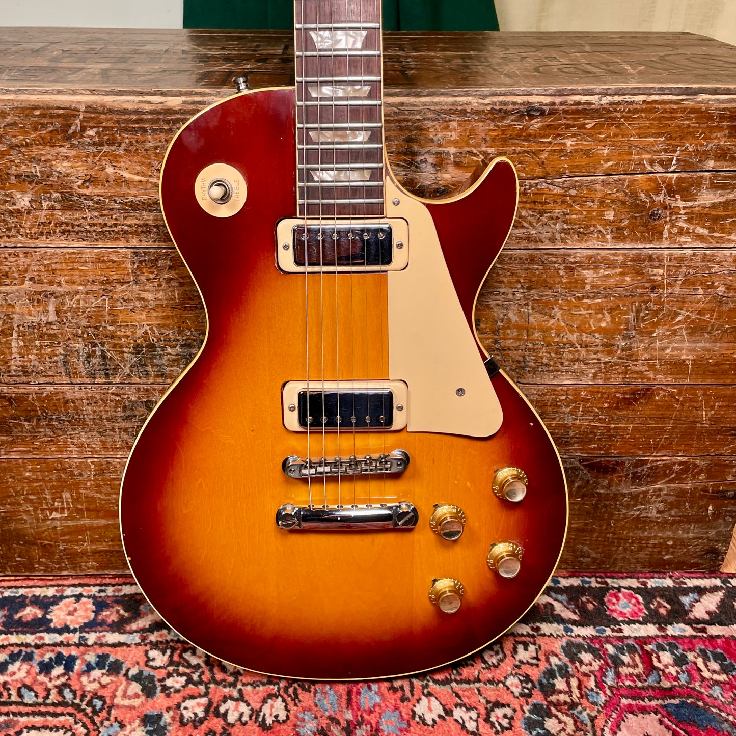 1973 Gibson Les Paul Deluxe Sunburst Guitar w/ OHSC