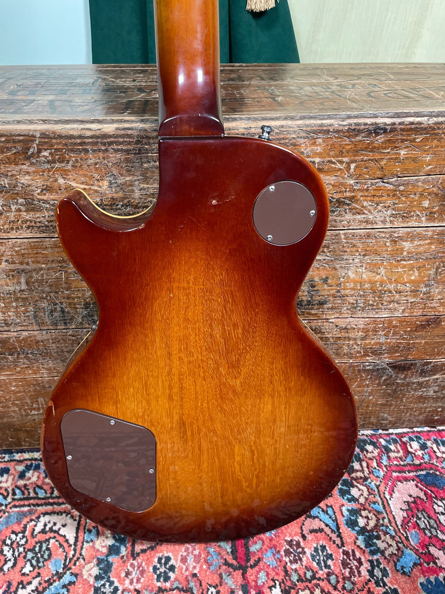 1973 Gibson Les Paul Deluxe Sunburst Guitar w/ OHSC