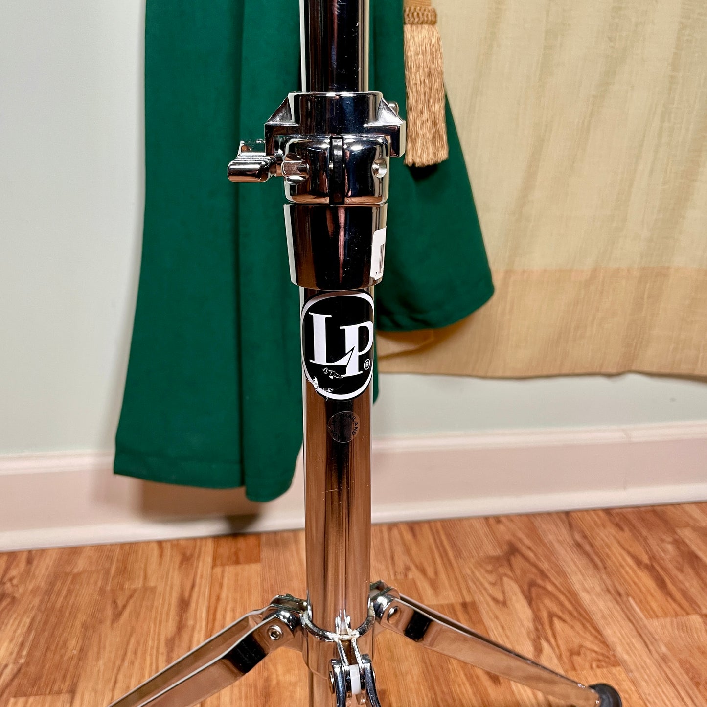 LP Latin Percussion LP330 Bongo Stand w/ Cam Lock Strap