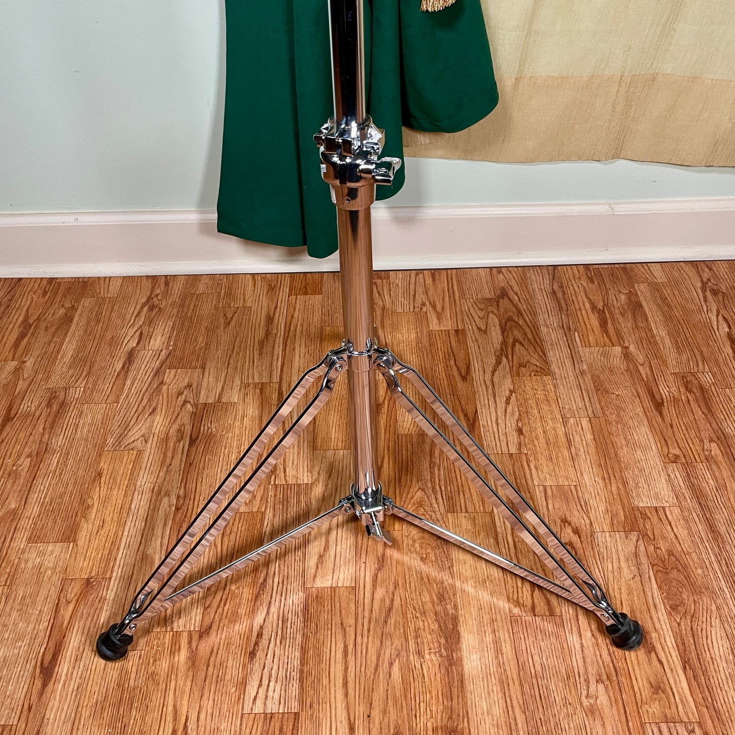 LP Latin Percussion LP330 Bongo Stand w/ Cam Lock Strap