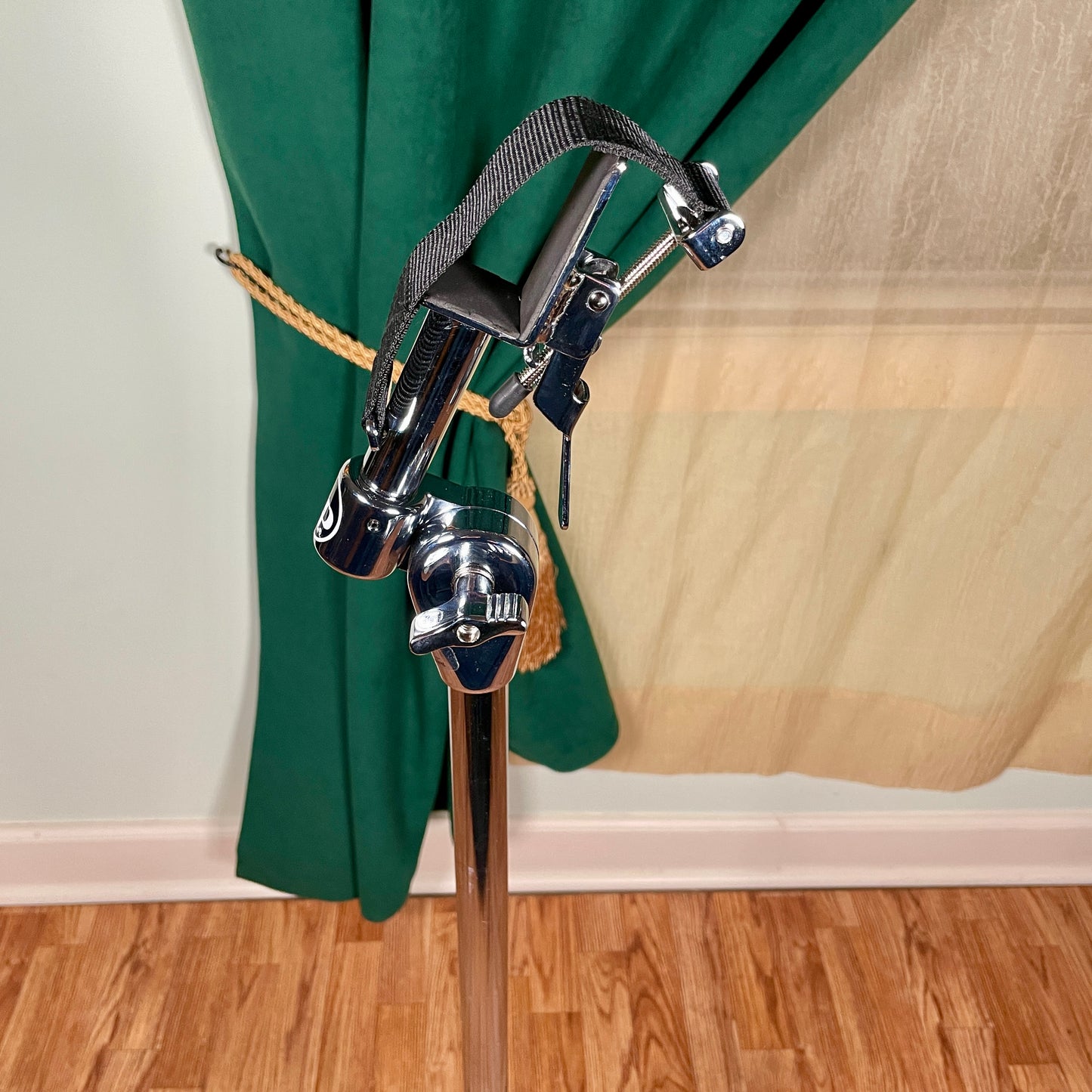 LP Latin Percussion LP330 Bongo Stand w/ Cam Lock Strap